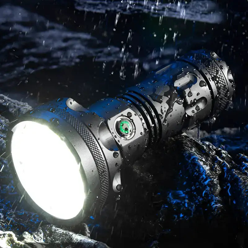 Lampe torche rechargeable puissant