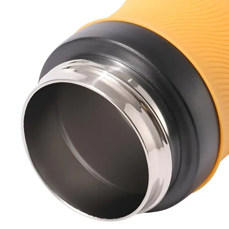 Gourde isotherme paille colorée lifestyle