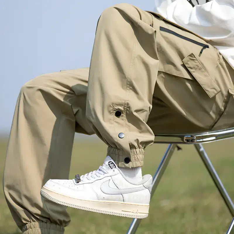 Pantalon cargo kaki streetwear urbain femme multi-poches chevilles ajustables