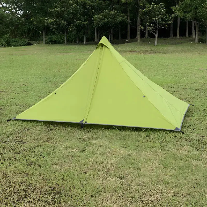 Tente camping pyramide montage bâton