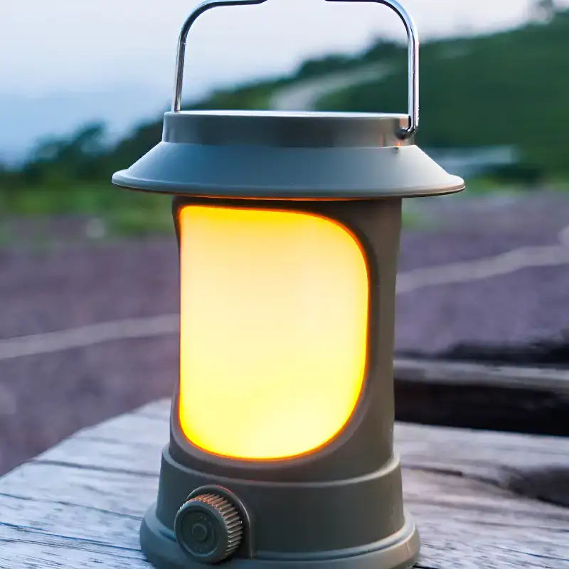Lampe de camping rechargeable compacte basique
