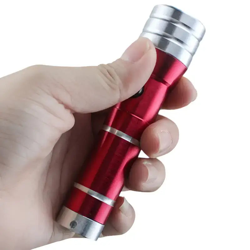 Lampe torche led randonnée longue portée