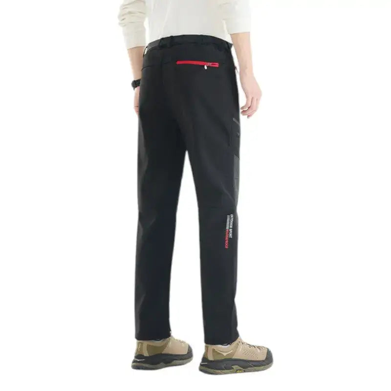 Pantalon randonnée homme coupe technique