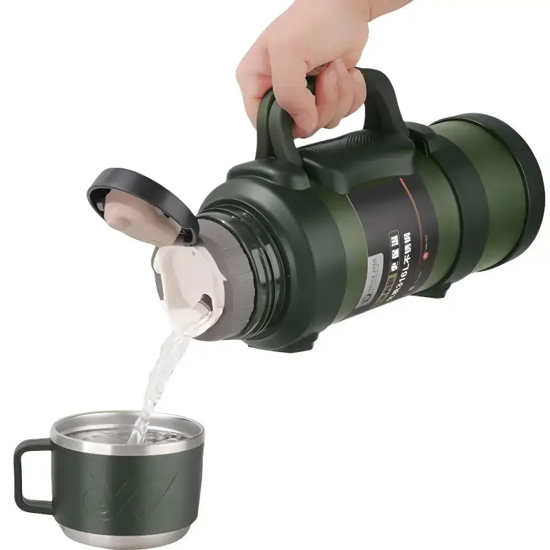 Gourde de randonnée exploration professionnel