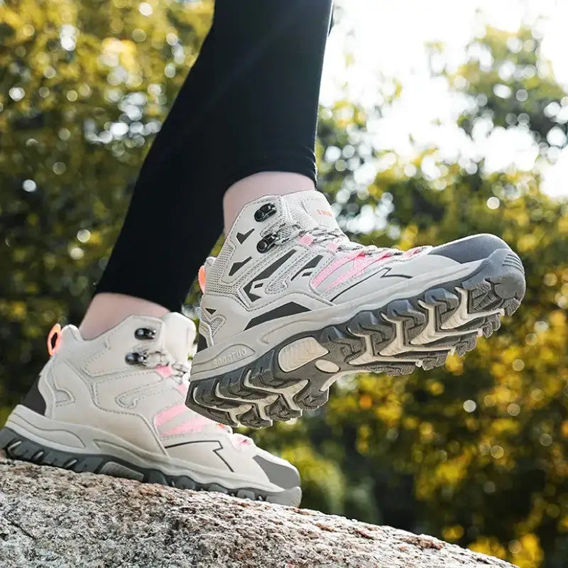 Basket femme randonnée tropicale respirante