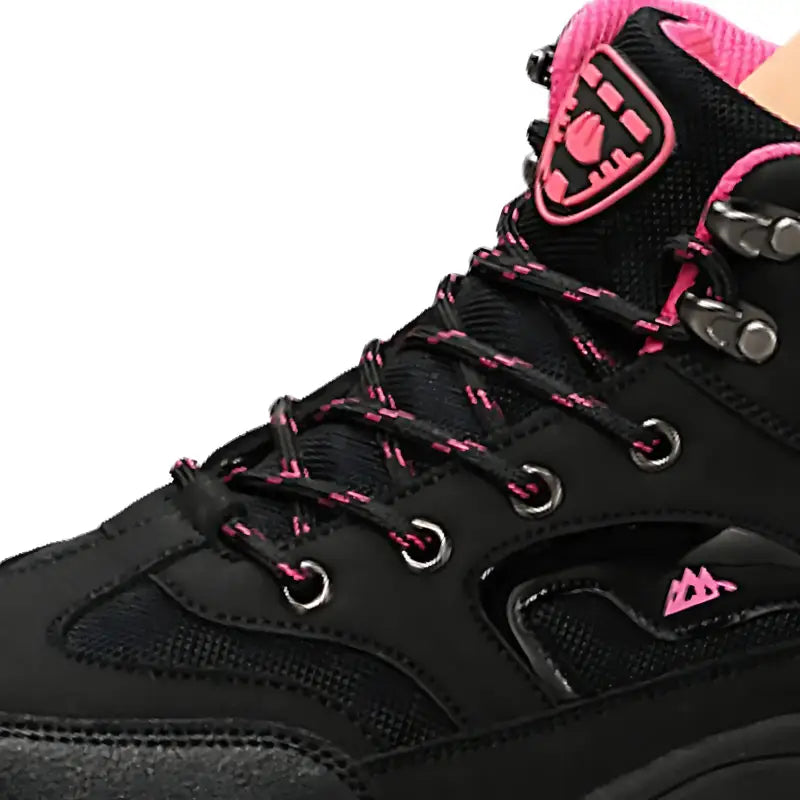 Basket de randonnée montante femme cuir synthétique