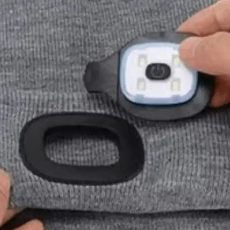 Bonnet avec lampe intégrée