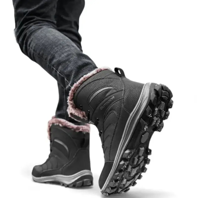 Botte montagne hiver fourrée basique