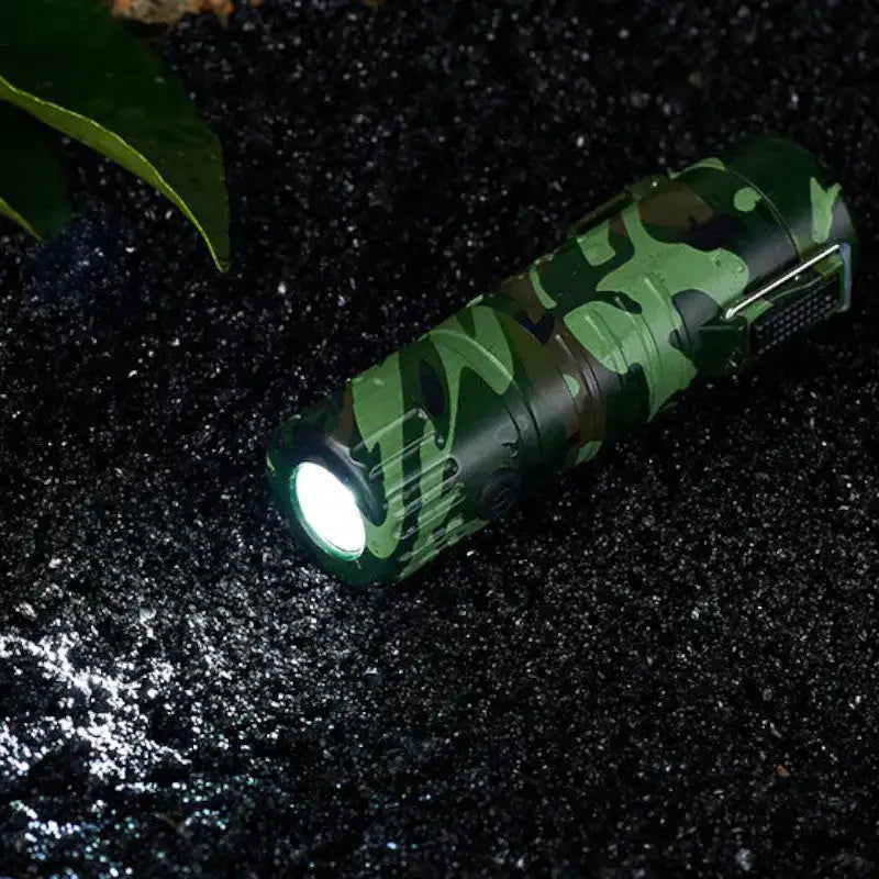 Briquet tempête lampe torche intégrée
