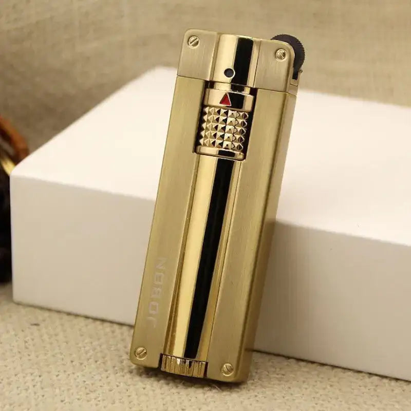 Briquet tempête nature aventure camping