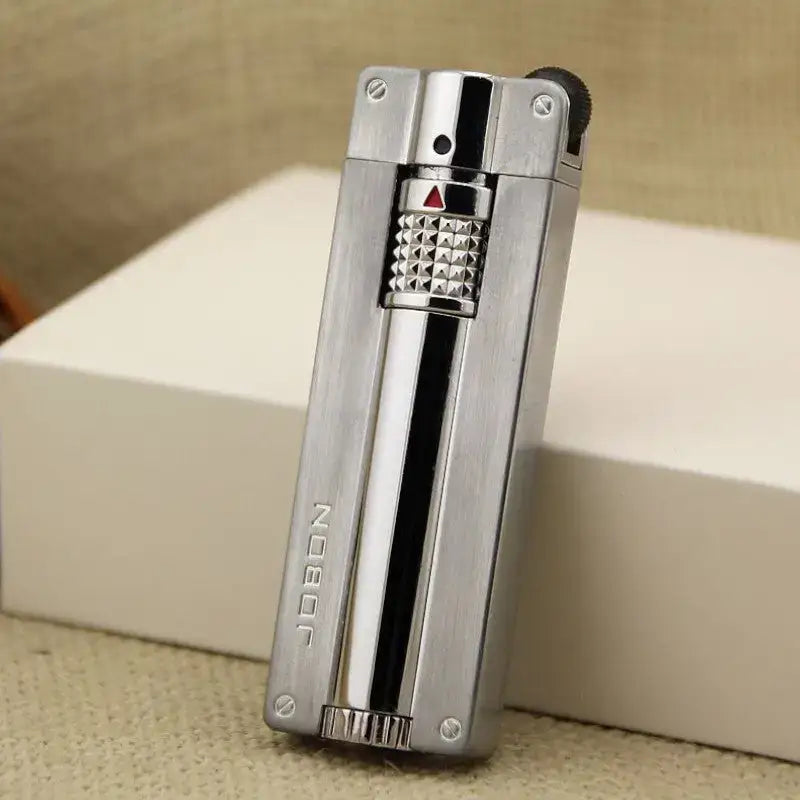 Briquet tempête nature aventure camping