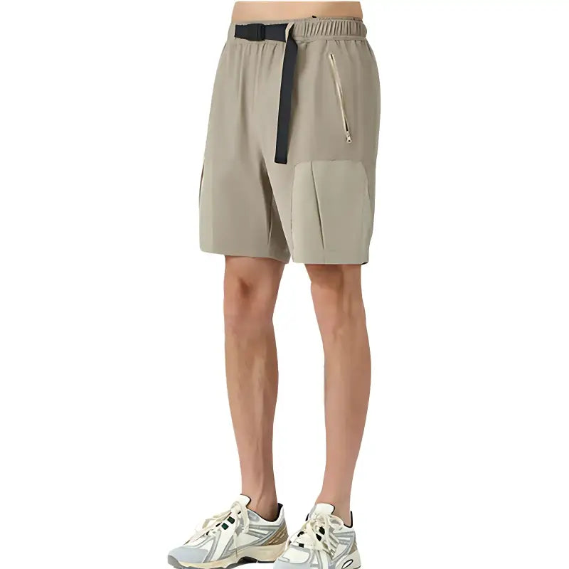 Short homme randonnée léger aventure