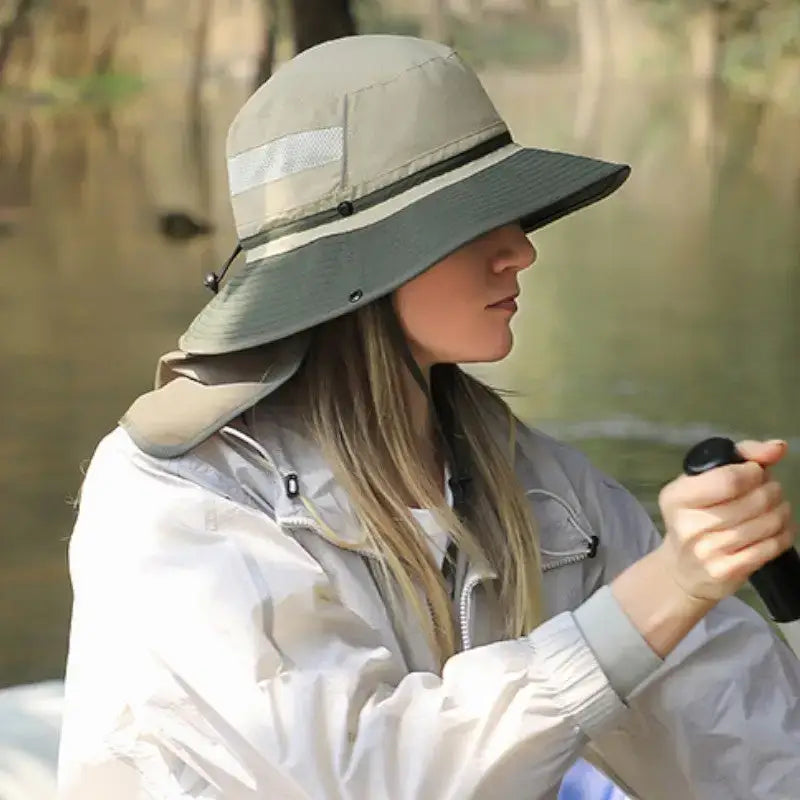 Chapeau brousse camping basique