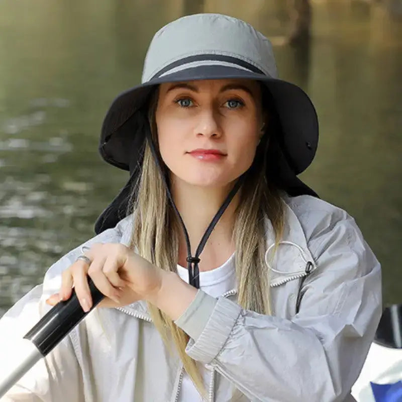 Chapeau brousse camping basique