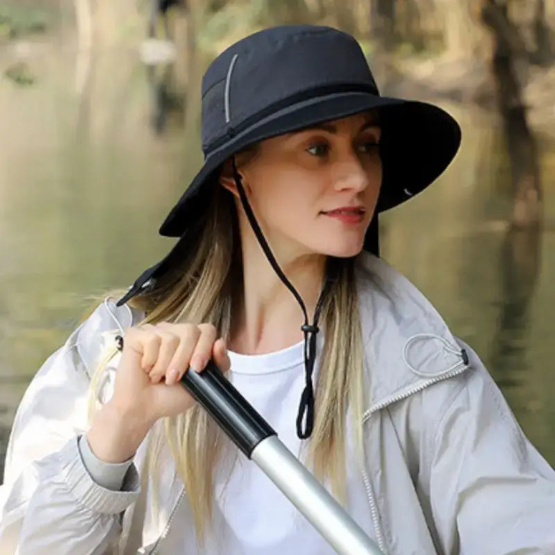 Chapeau brousse camping basique