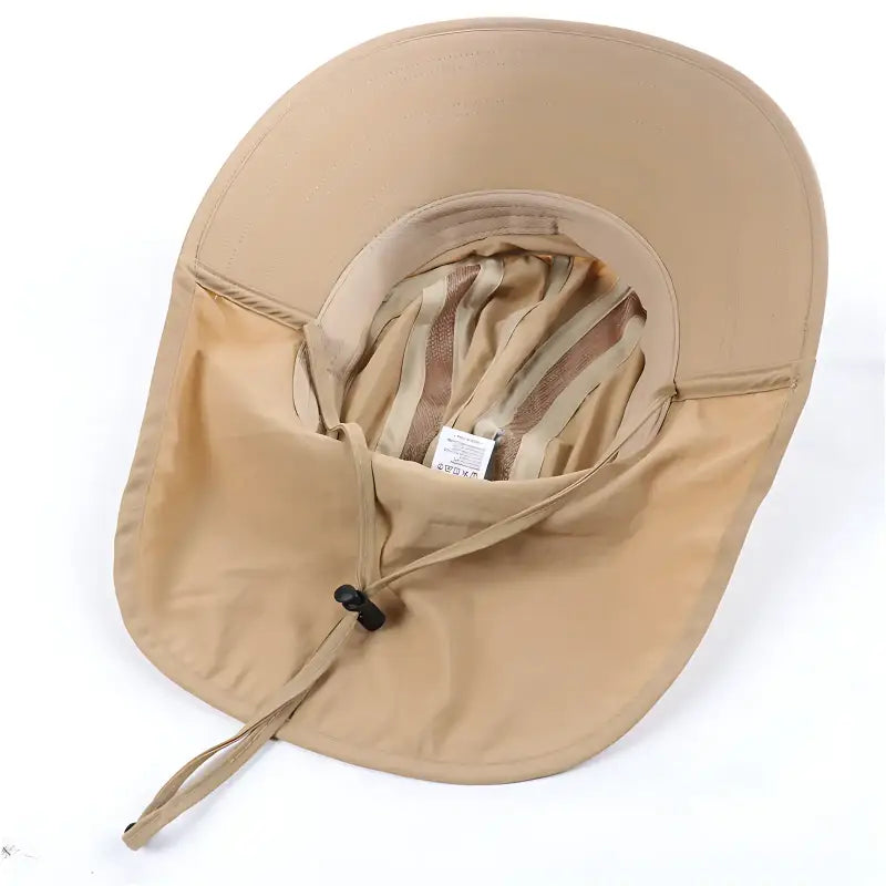 Chapeau randonnée bords larges style tactique