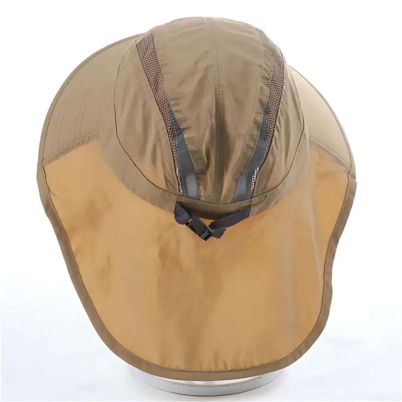 Chapeau randonnée bords larges style tactique