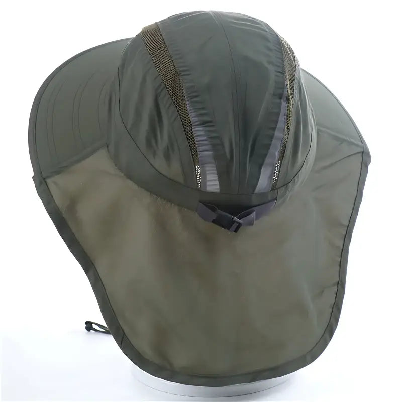 Chapeau randonnée bords larges style tactique