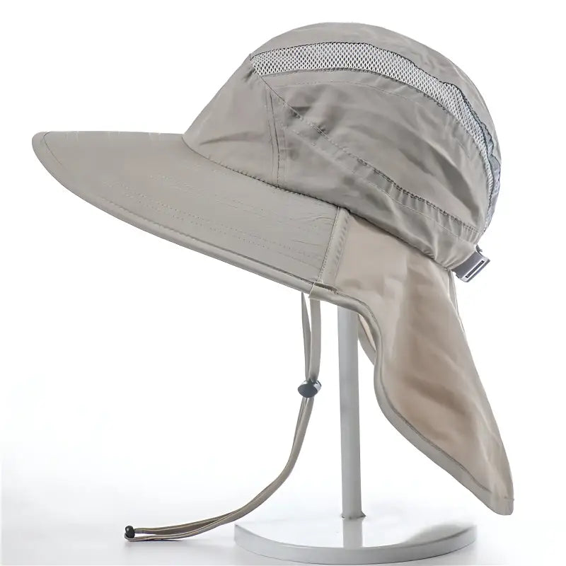 Chapeau randonnée bords larges style tactique