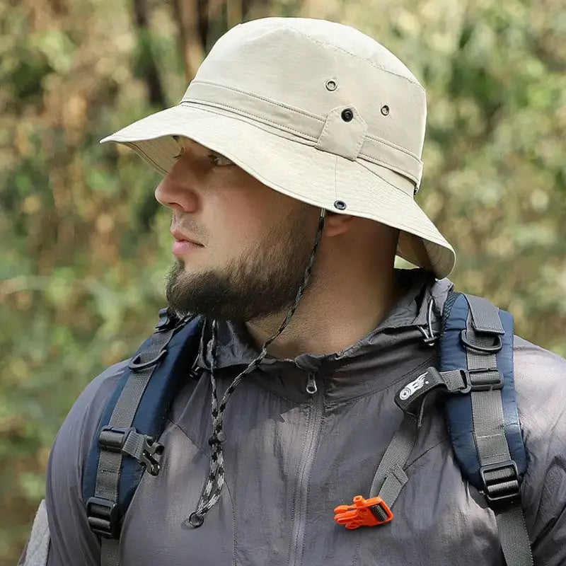 Chapeau de randonnée homme robuste