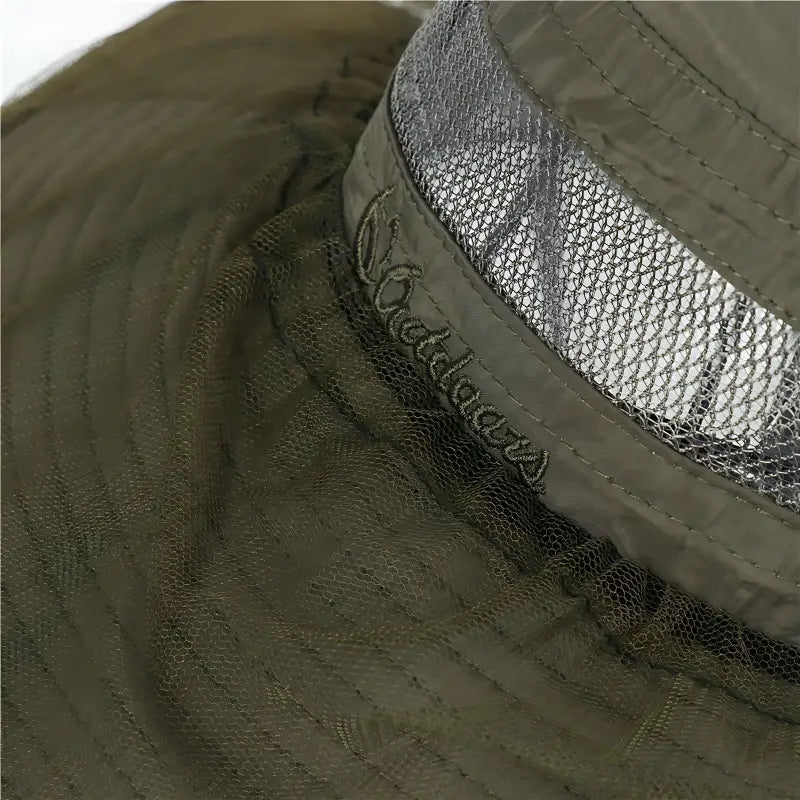 Chapeau randonnée avec moustiquaire anti-insectes