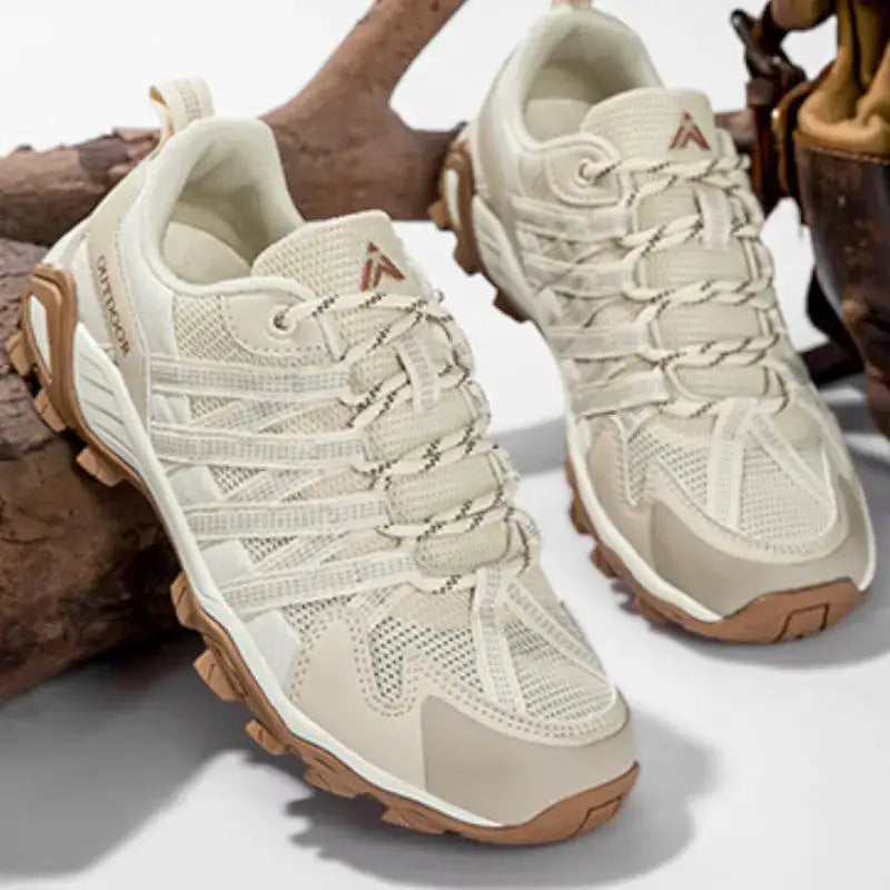 Chaussure de marche résistante mixte