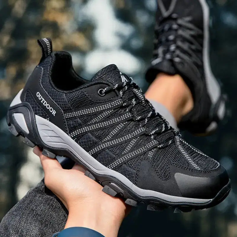 Chaussure de marche résistante mixte