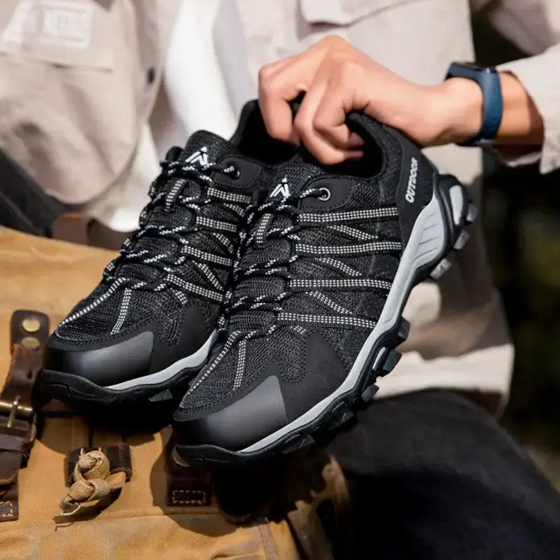 Chaussure de marche résistante mixte