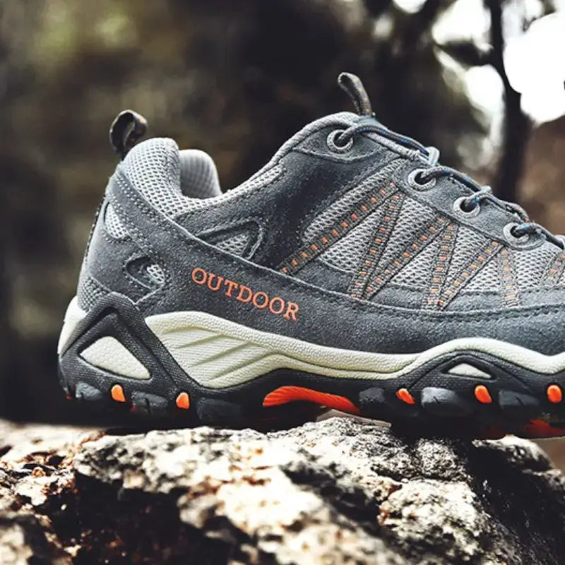 Chaussure de marche tout terrain polyvalente