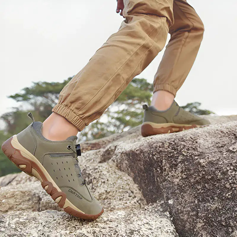 Chaussure randonnée escalade homme boucle rotative