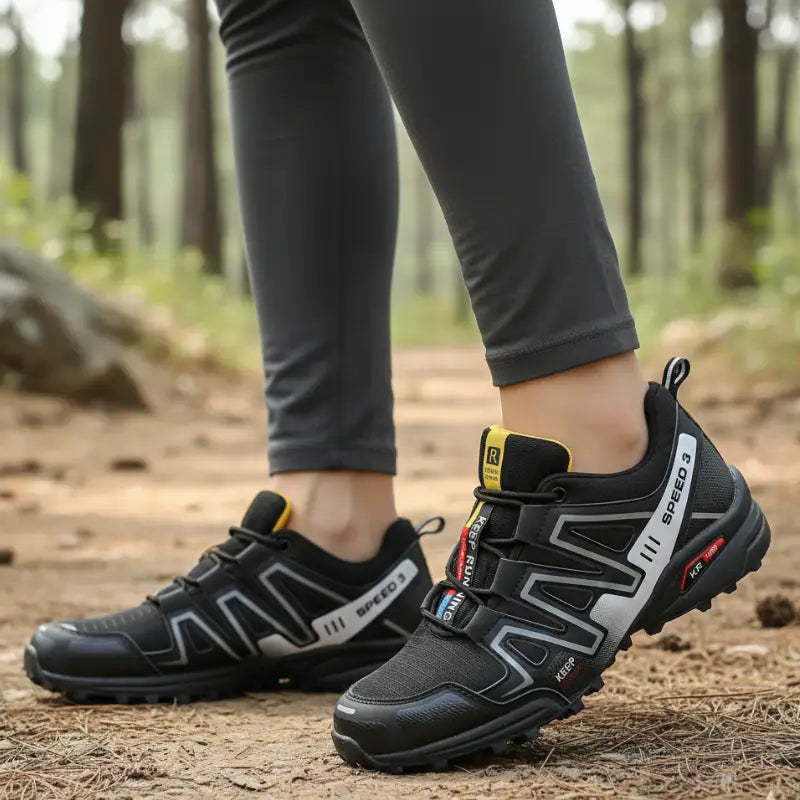Chaussure randonnée femme sentier camping