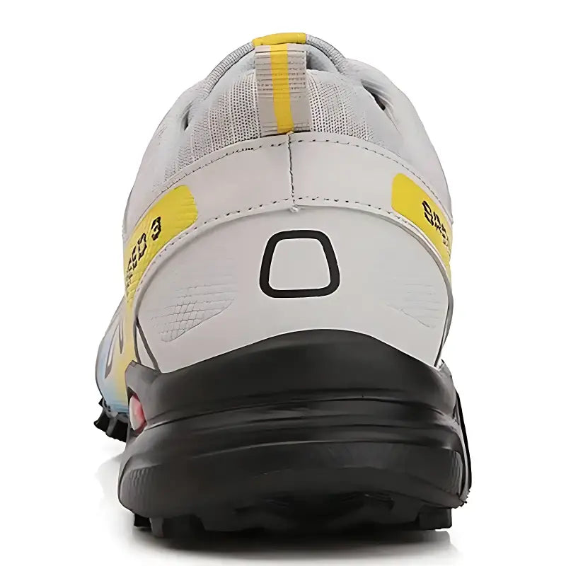 Chaussure randonnée femme sentier camping