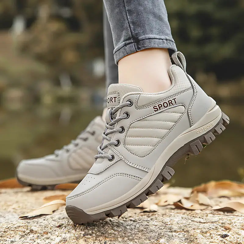 Chaussures femme de randonnée