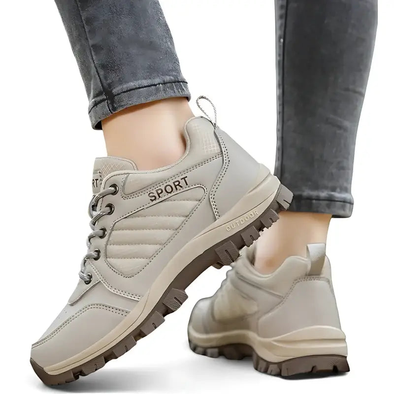 Chaussures femme de randonnée