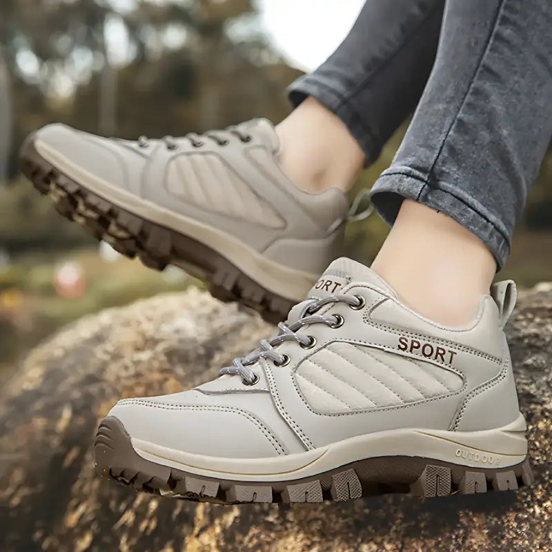 Chaussures femme de randonnée