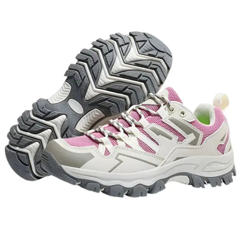 Chaussures femme randonnée nature sentier