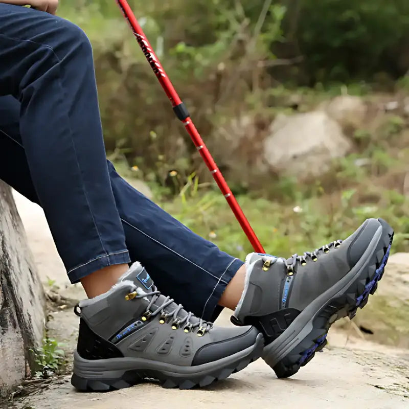 Chaussures grand froid homme isolées