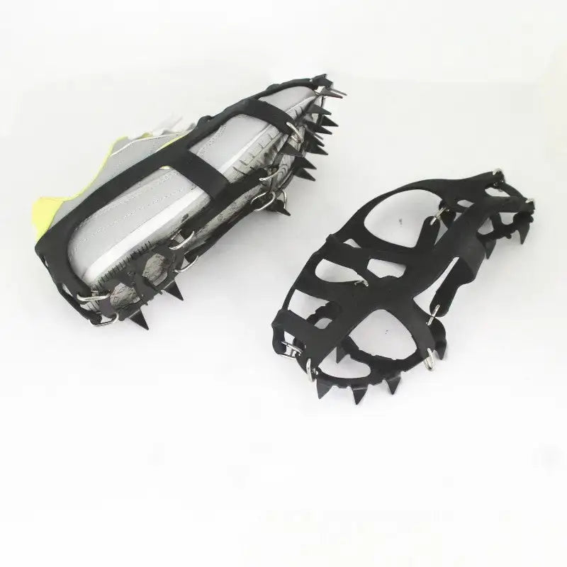 Crampon chaussure de randonnée