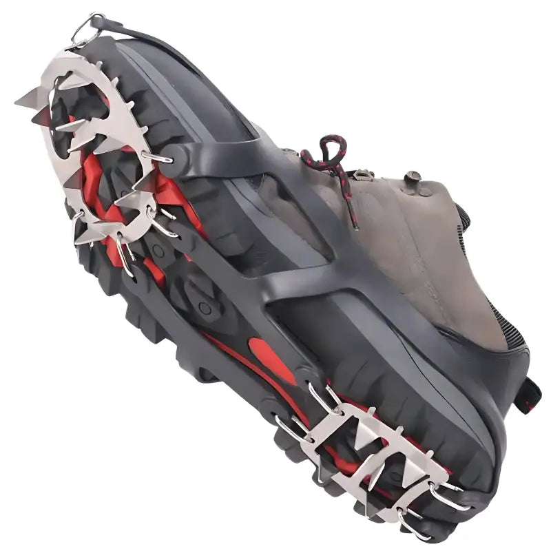 Crampons chaussures de randonnée performant