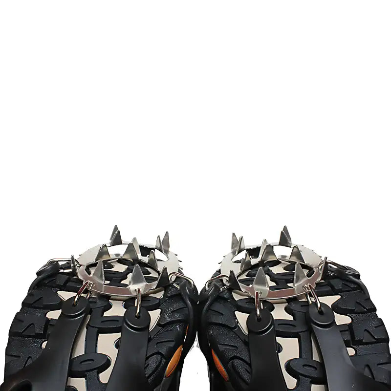 Crampons chaussures de randonnée performant