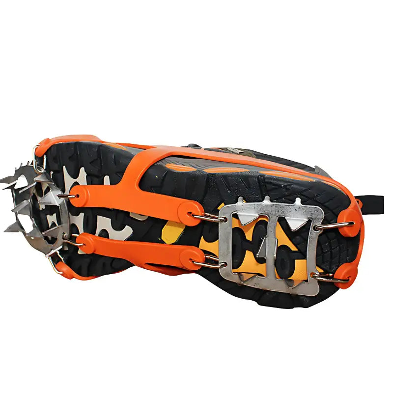Crampons chaussures de randonnée performant
