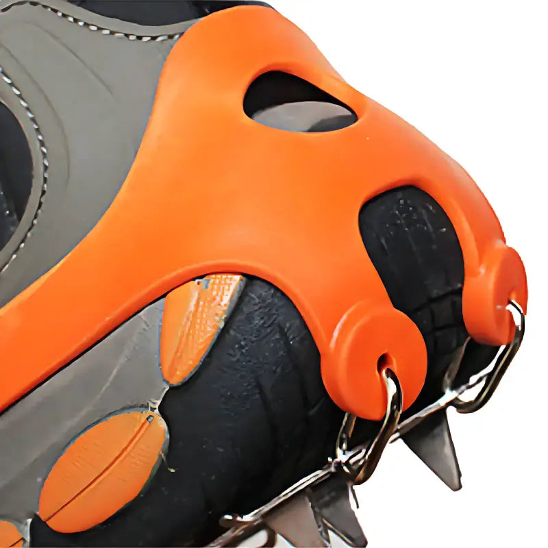 Crampons chaussures de randonnée performant