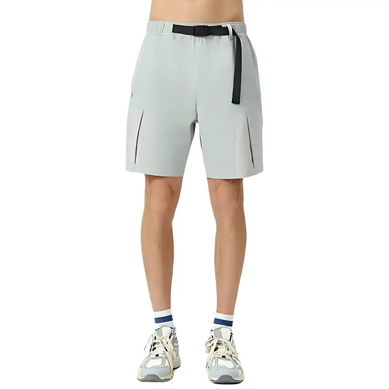 Short homme randonnée léger aventure