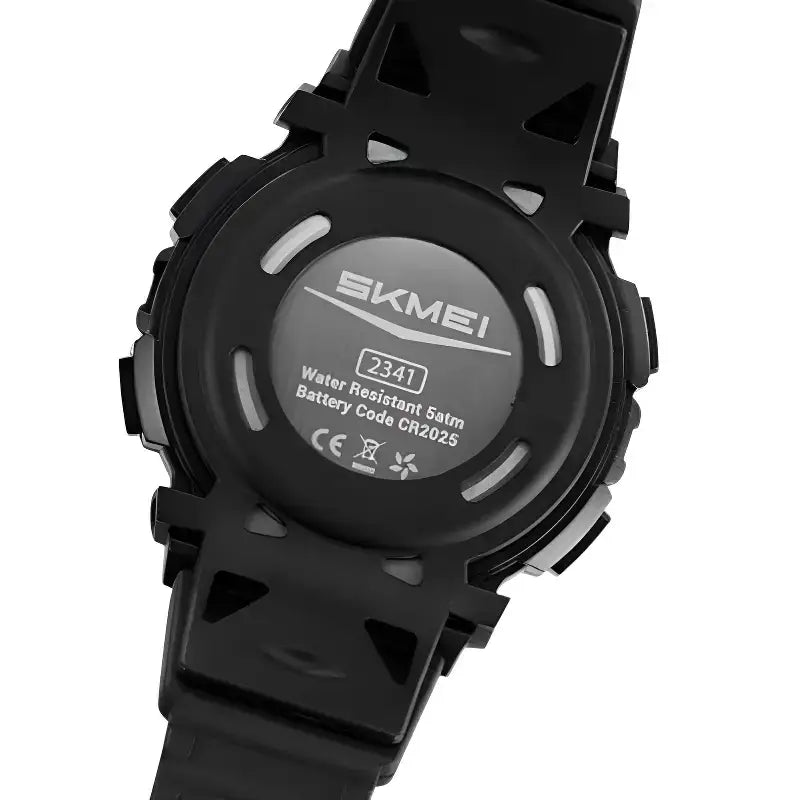 Montre sport homme robuste étanche basique