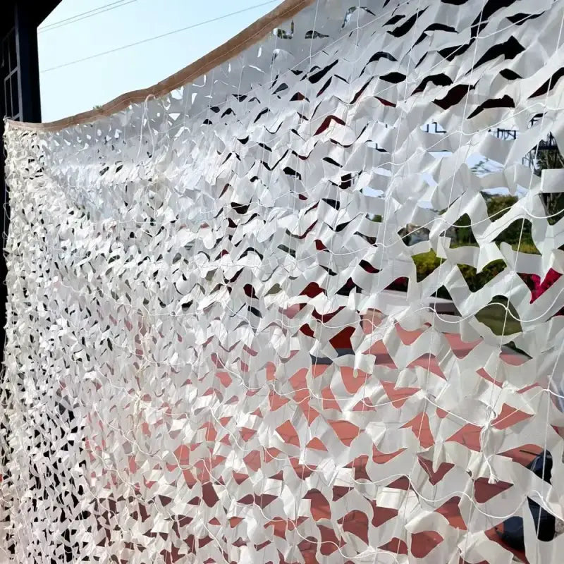 Filet camouflage blanc ombrage pergola