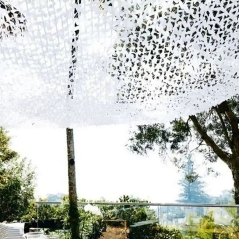 Filet camouflage blanc ombrage pergola