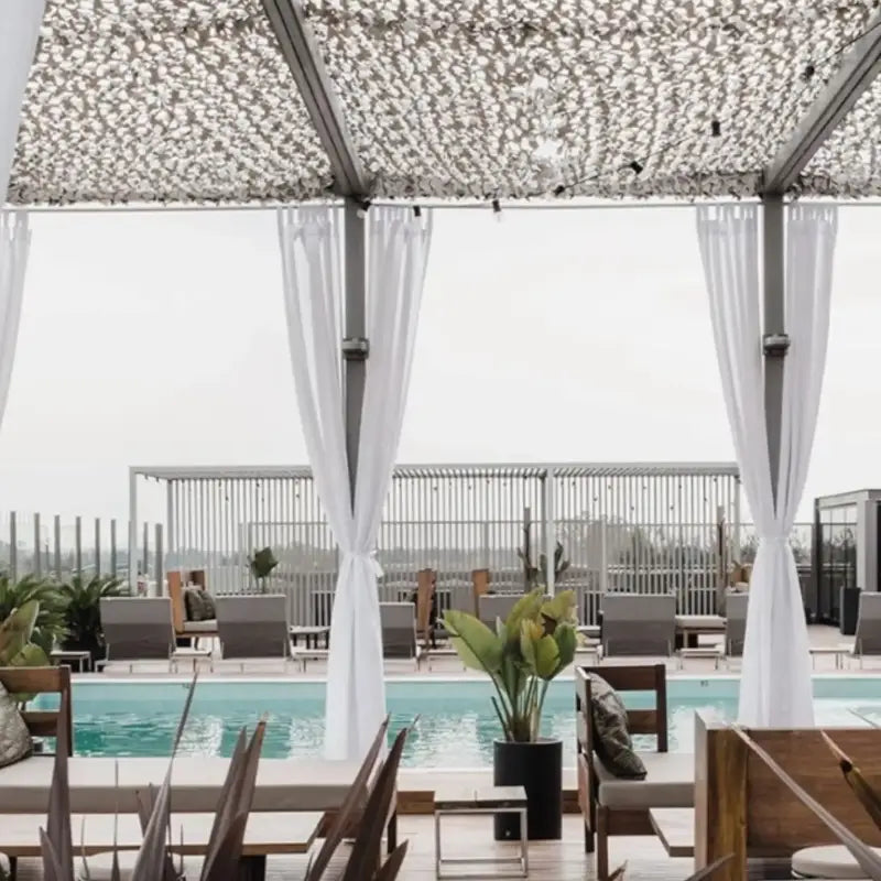 Filet camouflage blanc ombrage pergola