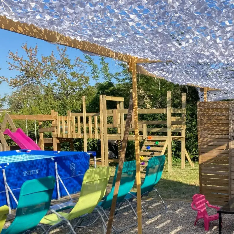 Filet ombrage blanc terrasse protection solaire