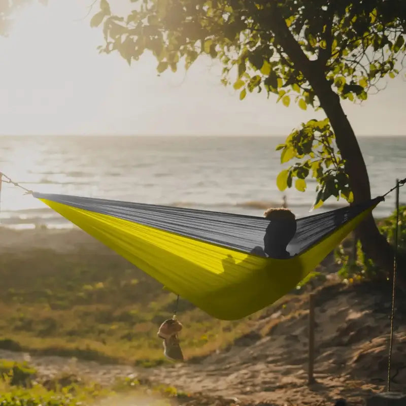 Hamac double-toile parachute compact