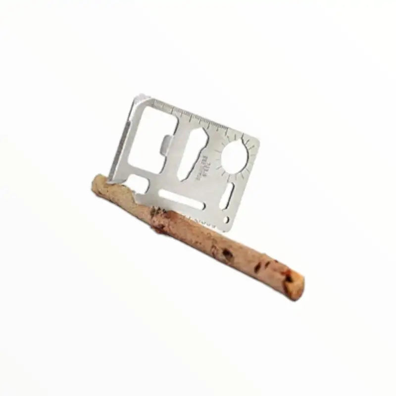 Kit survie 13 en 1 outils outdoor basique